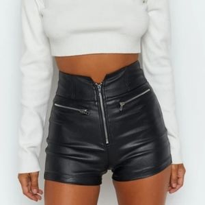 Stasia Zip Shorts Black PU